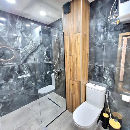 Neven Whit Free Parking 1 Br * Варна